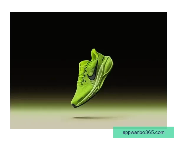 朱朱-沃特金斯今夏首发耐克签名鞋开启传奇之路